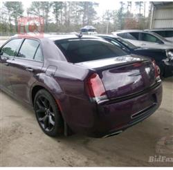 کرایسلەر 300